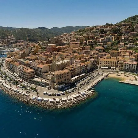 Ampio Monolocale Con Balcone Fronte Mare Semesterbostad